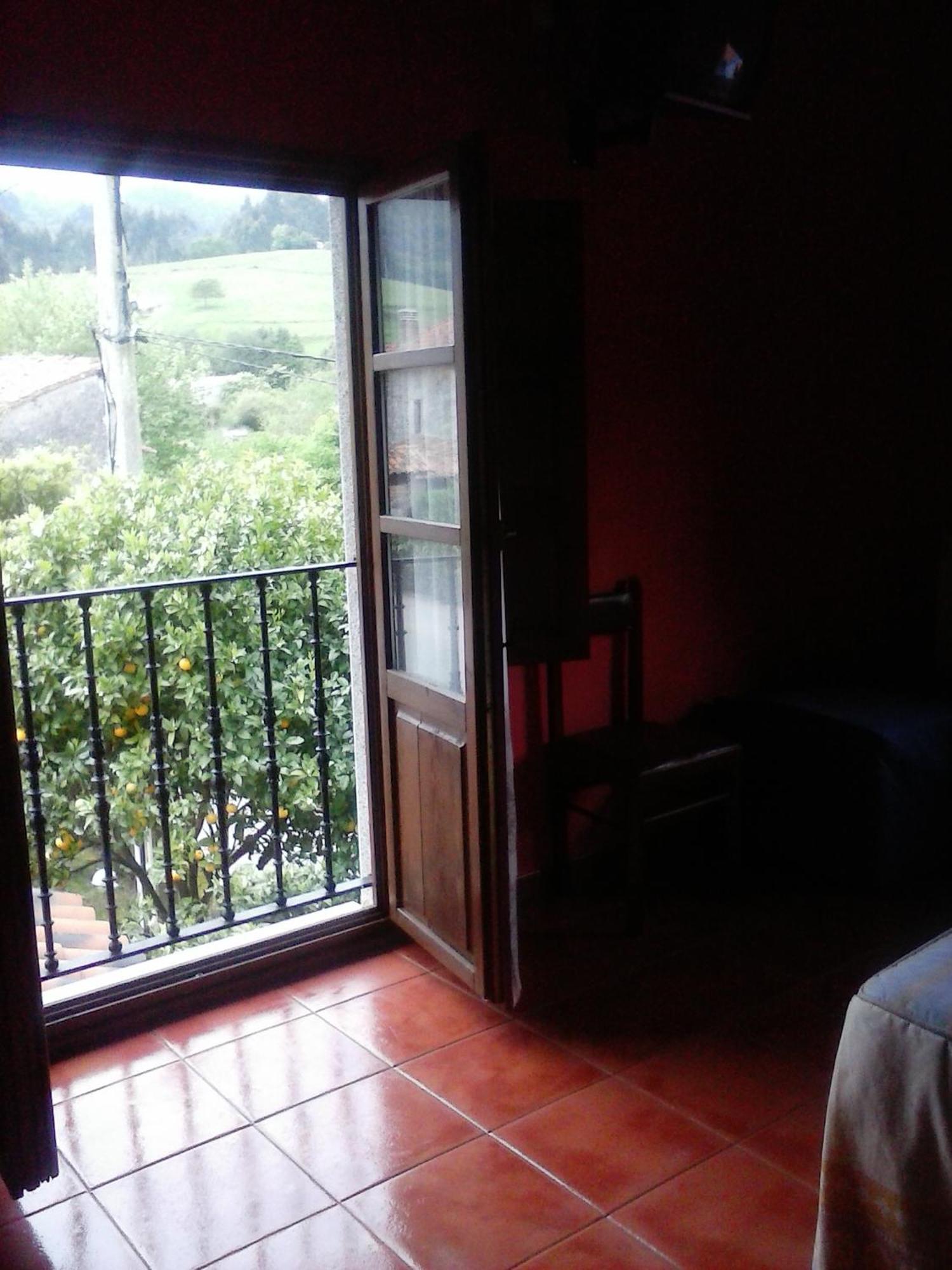 Hotel Rural La Casona Del Fraile Колунга Экстерьер фото